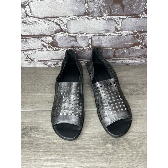 Sesto Meucci Pewter Leather Perforated Back Zip Wedge Shoes Women Sz 11N US/42EU - Picture 11 of 16